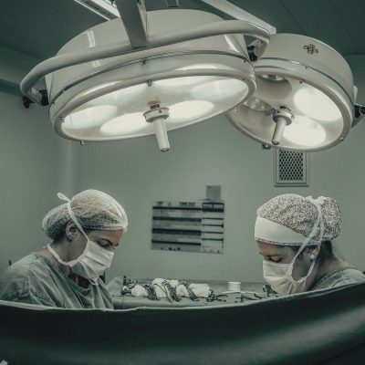 Native 4K Laparoscopy System with 32-Inch Monitor